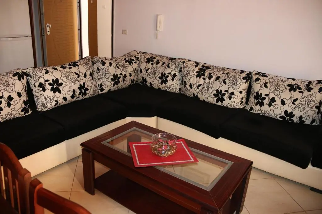 img_id_1647827.webp