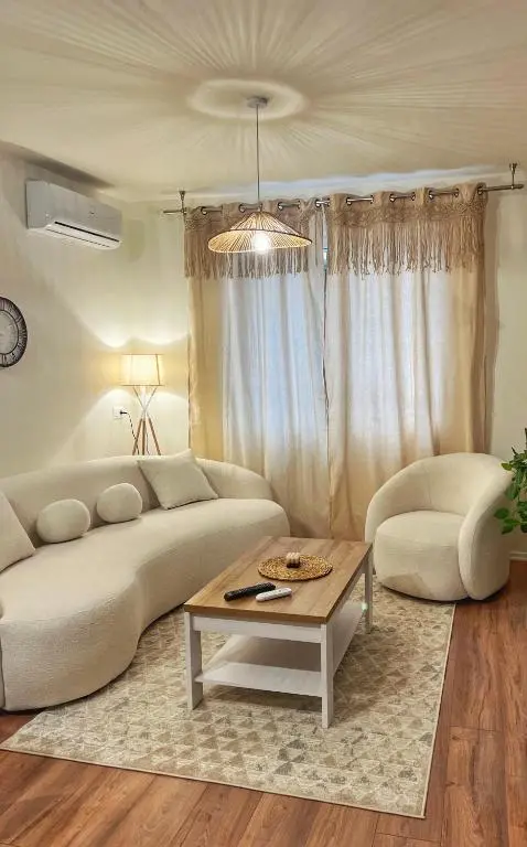 img_id_1682923.webp