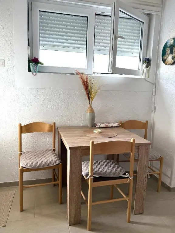 img_id_2419292.webp
