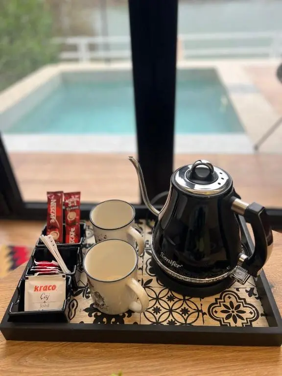 img_id_900611.webp