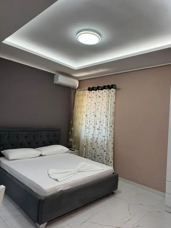 img_id_1404163.webp