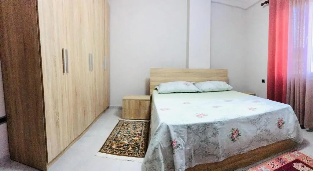 img_id_992575.webp