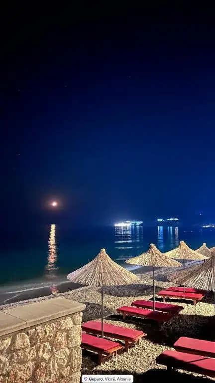 img_id_626807.webp
