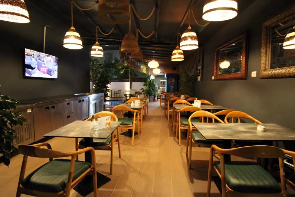 img_id_600403.webp