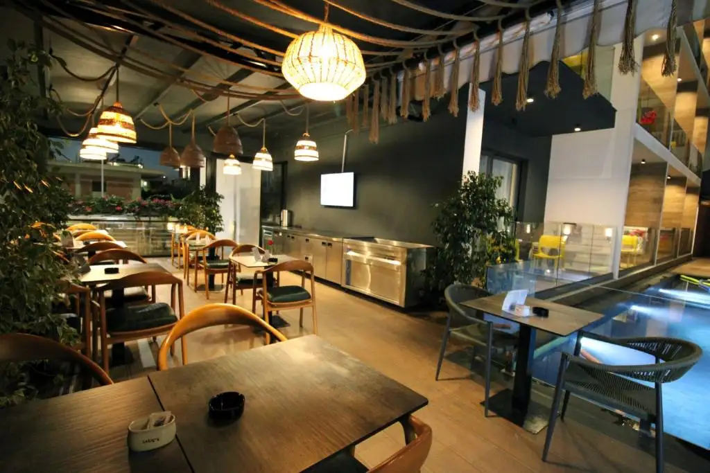img_id_600405.webp