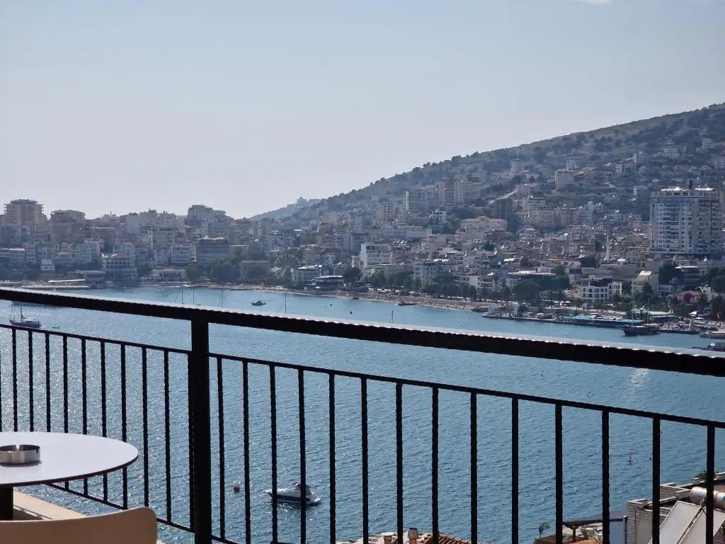 Apartment with Sea View image 11