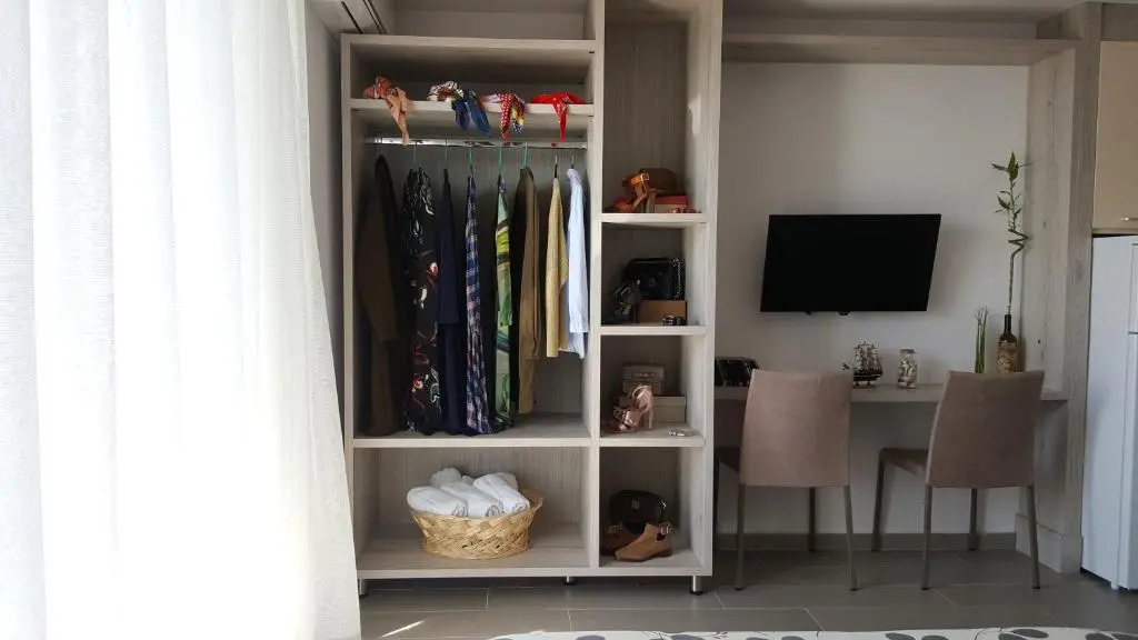 img_id_1651827.webp