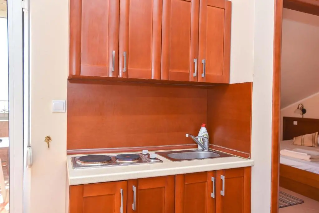 img_id_2407530.webp