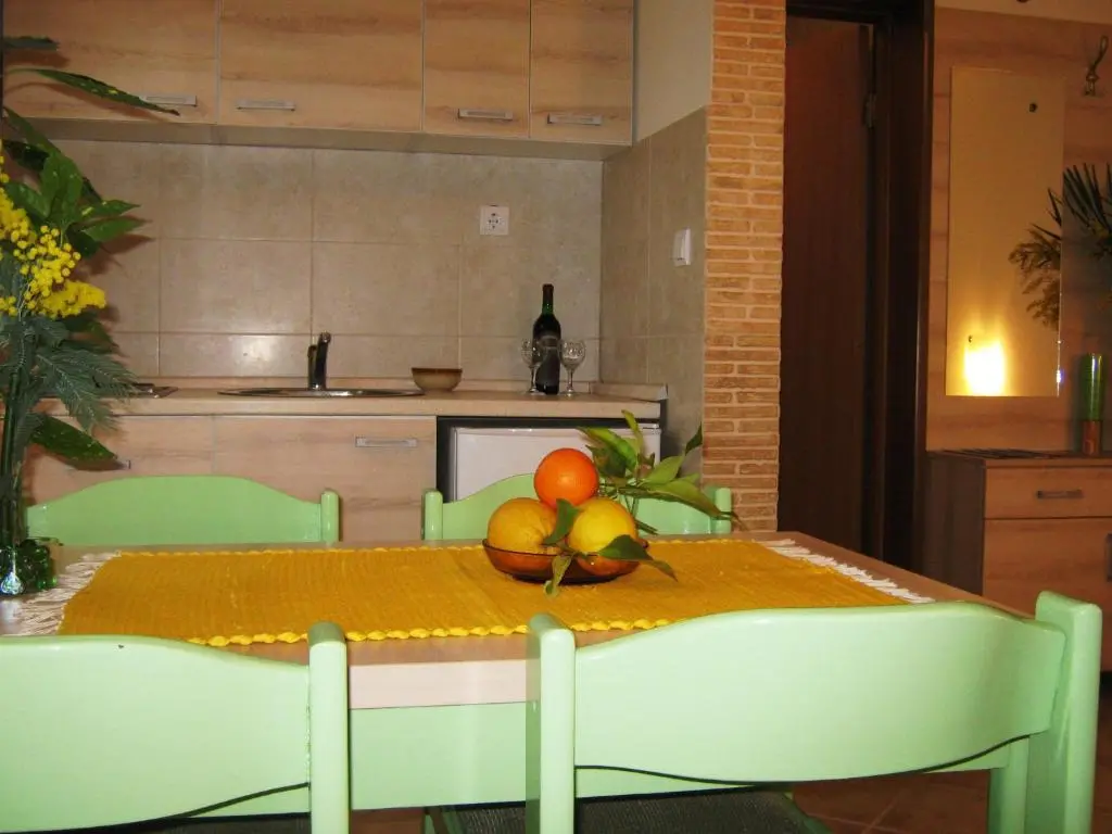 img_id_2407501.webp