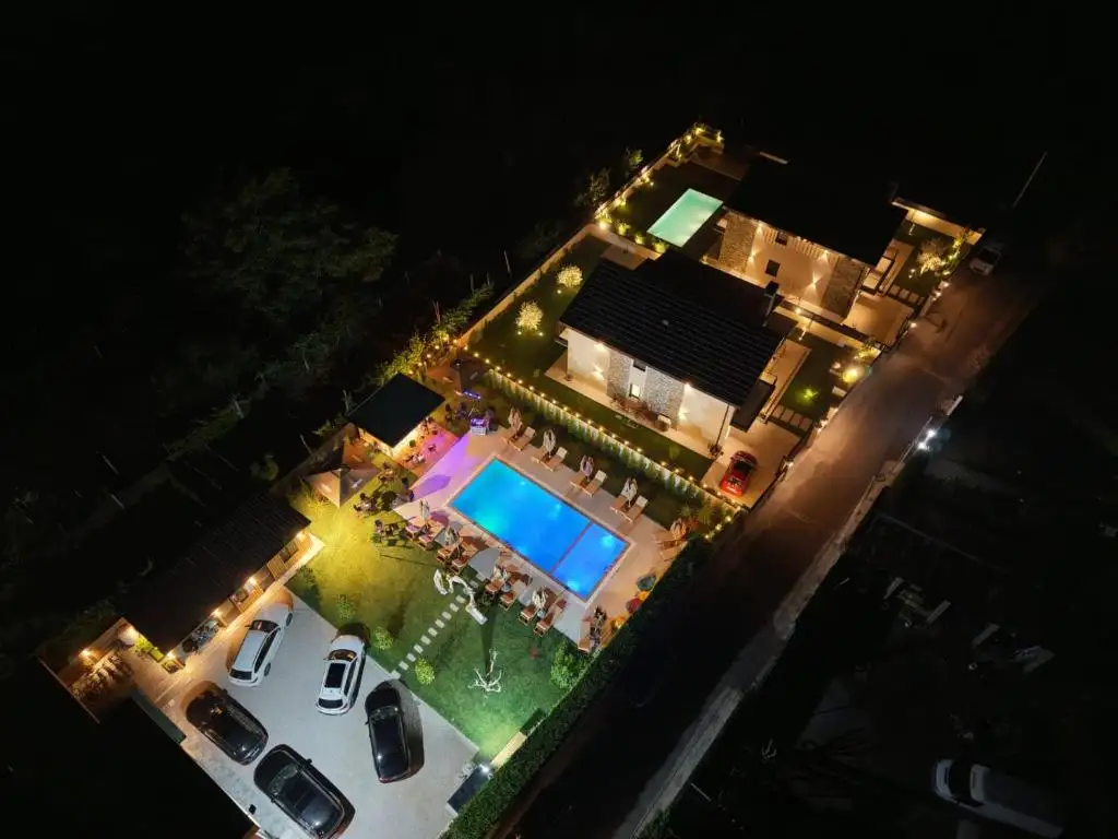 img_id_624877.webp