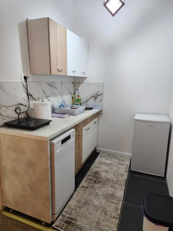 img_id_2404420.webp