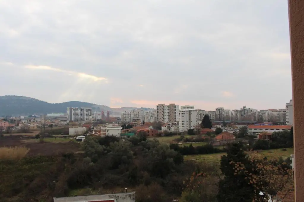 img_id_2401846.webp