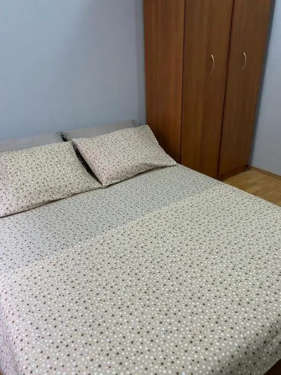 img_id_2401796.webp