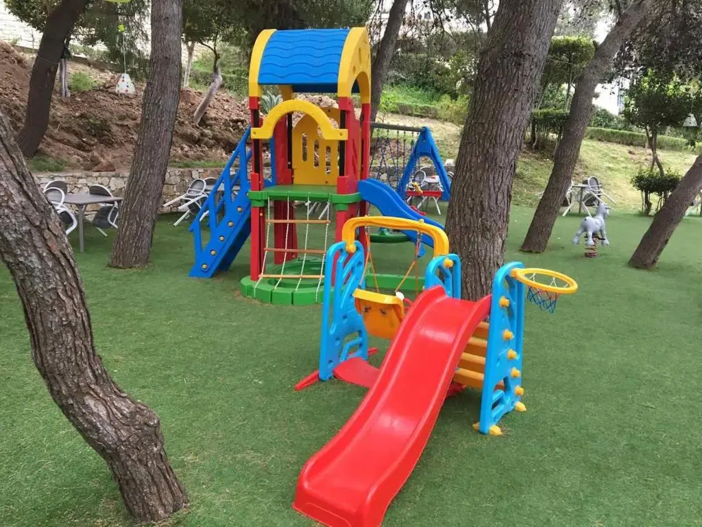 img_id_1696993.webp
