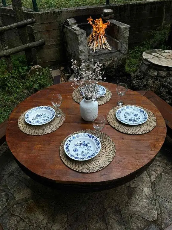 img_id_2398434.webp