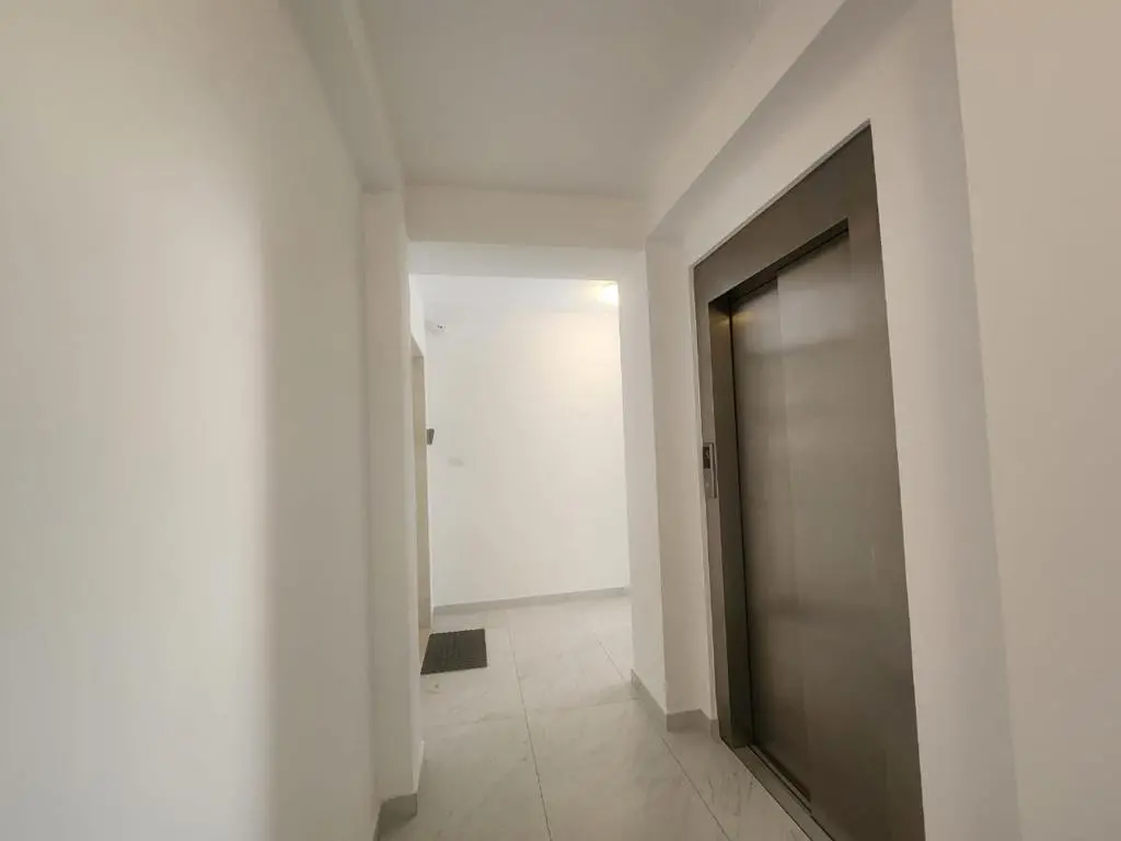img_id_1024959.webp