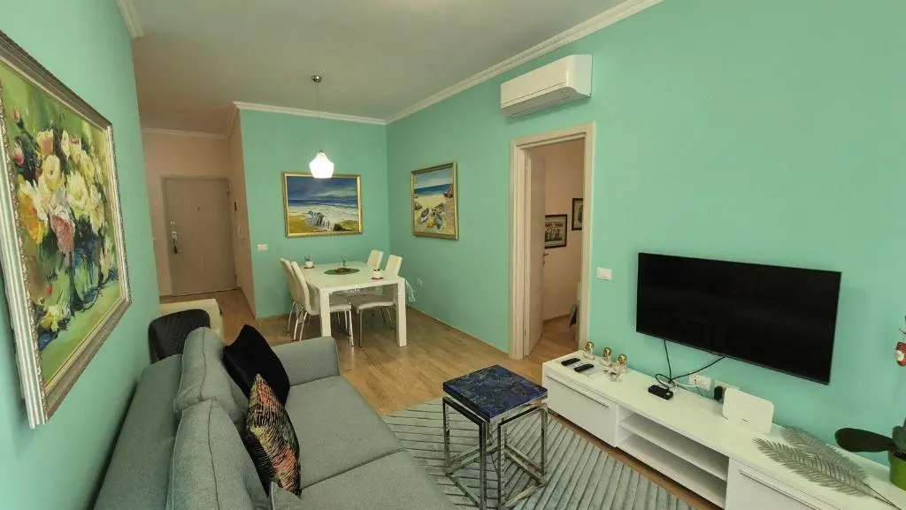 img_id_1665209.webp