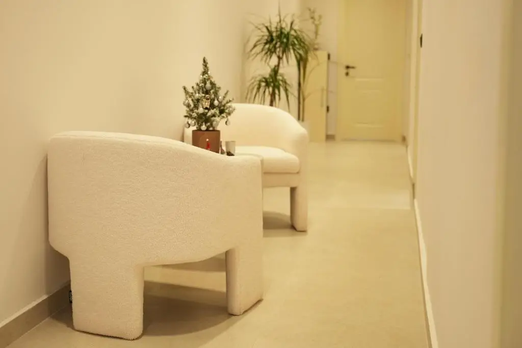 img_id_989906.webp