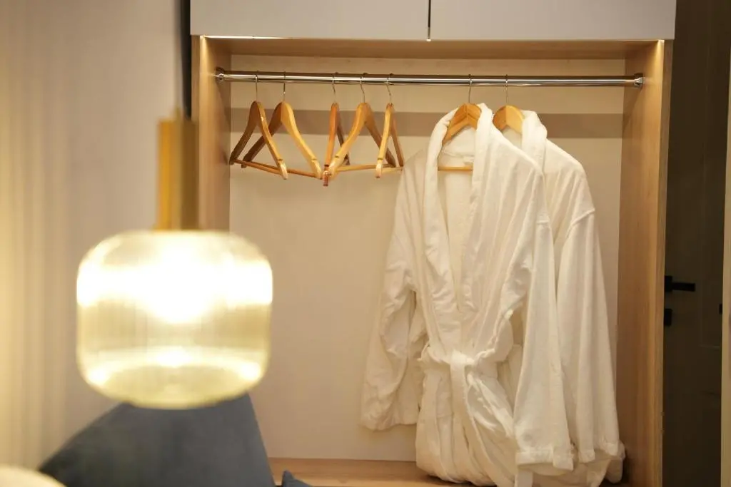 img_id_989990.webp