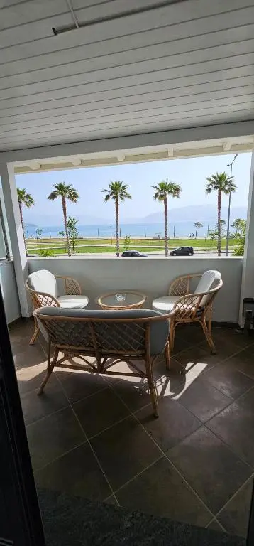 img_id_1661199.webp