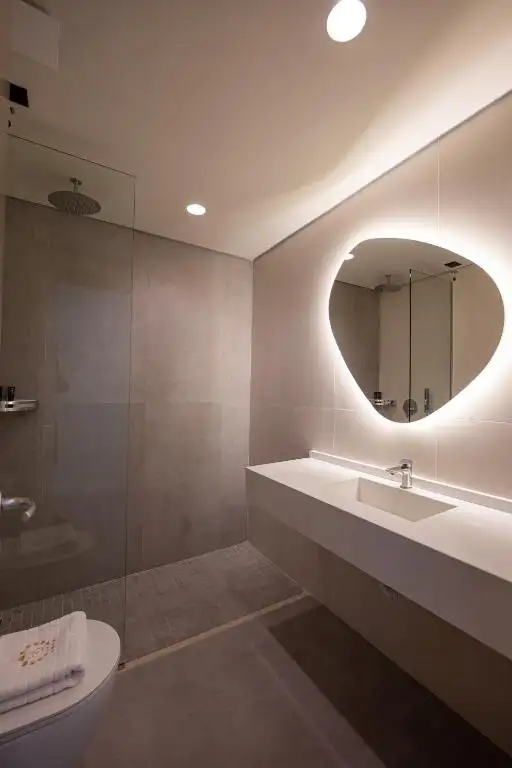 Grand Suite image 2
