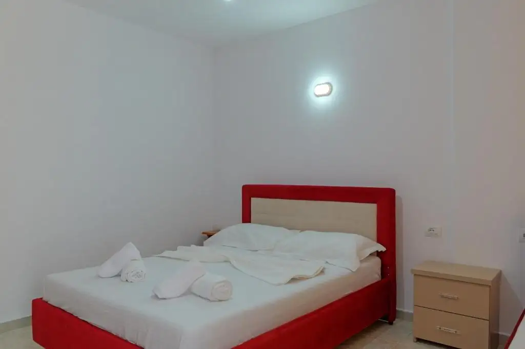 Triple Room with Sea View image 12