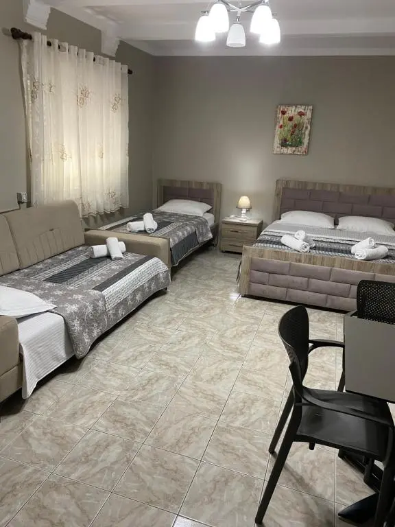 img_id_1002015.webp