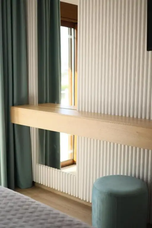 Deluxe Triple Room image 19