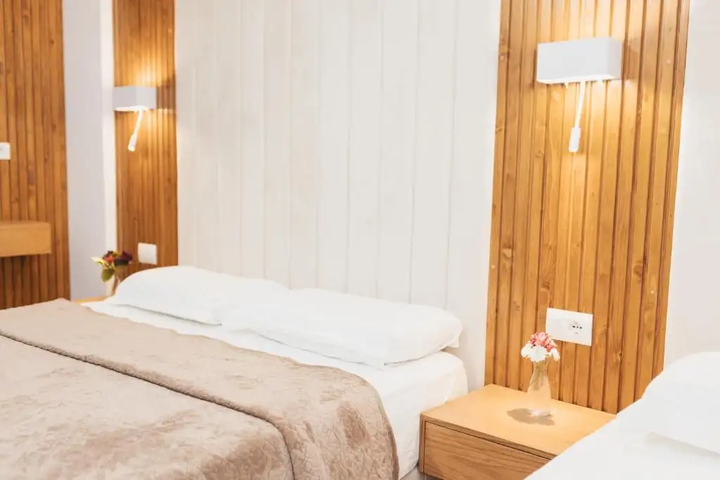 Deluxe Triple Room image 15