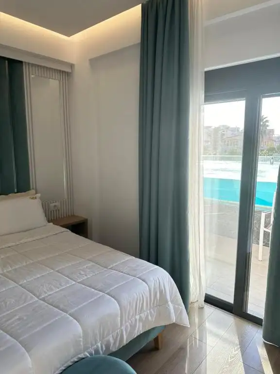 Superior King Room with Jacuzzi image 22