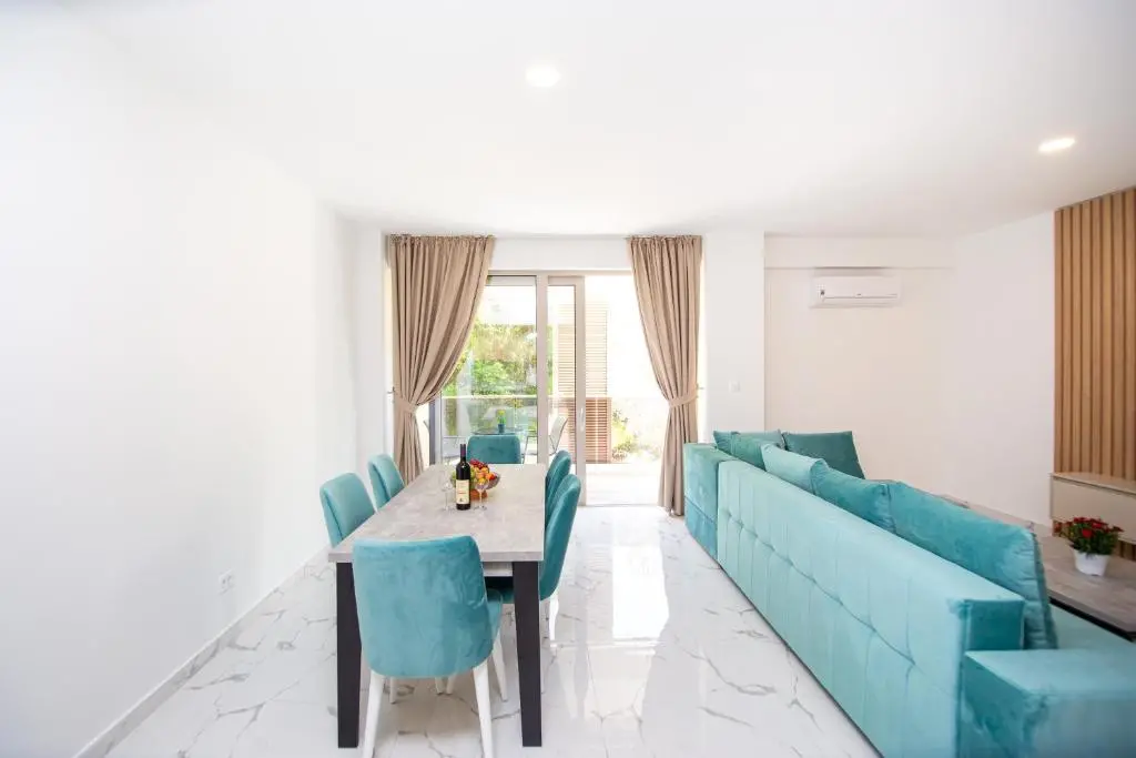 img_id_2386813.webp