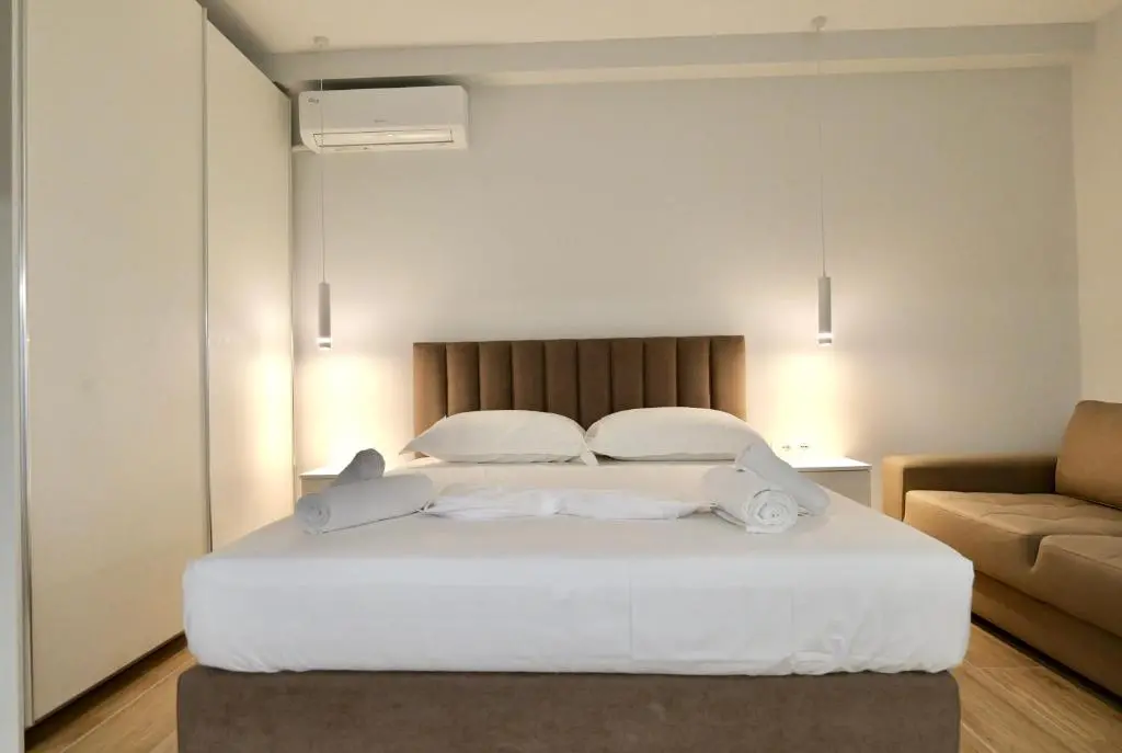img_id_1720998.webp
