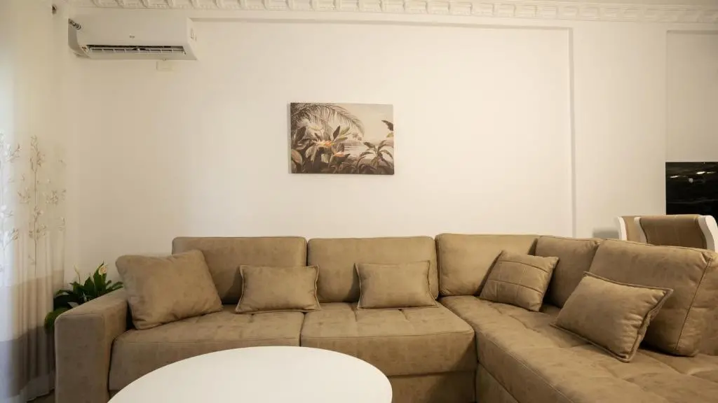 img_id_1072649.webp