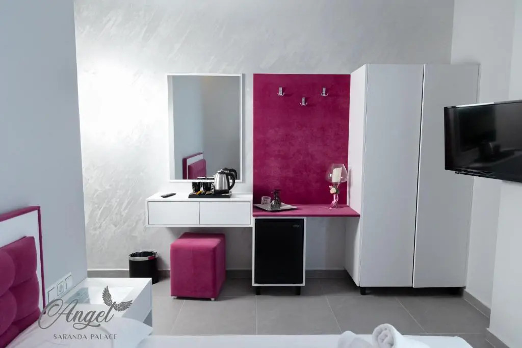 img_id_955726.webp
