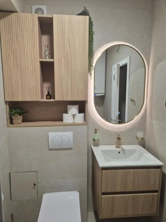 img_id_2379364.webp