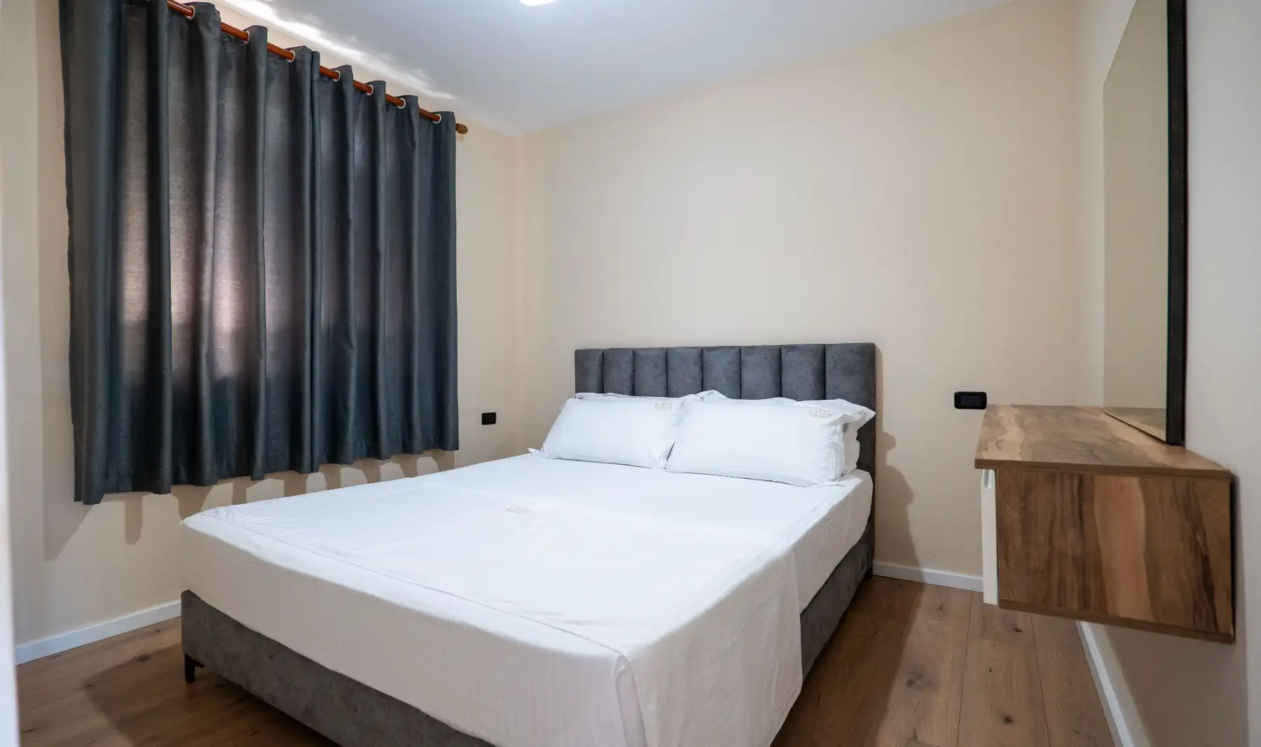 img_id_692412.webp