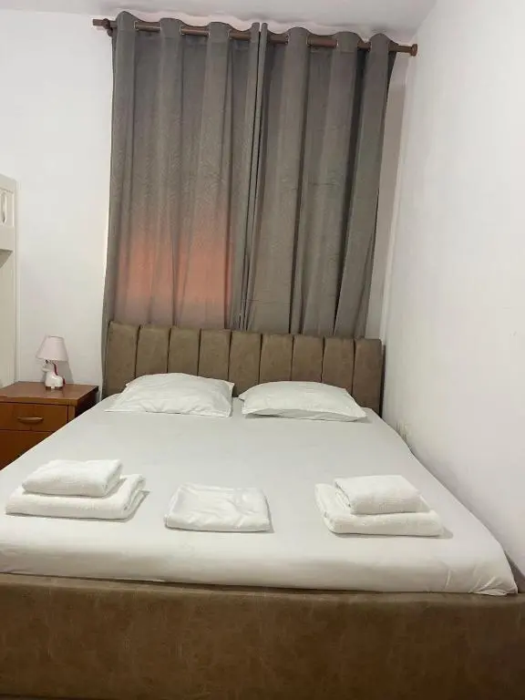 img_id_1661365.webp