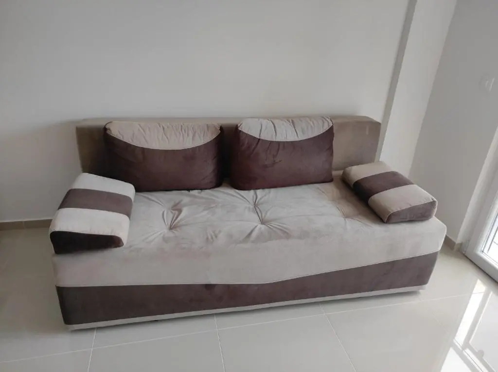 img_id_2370128.webp
