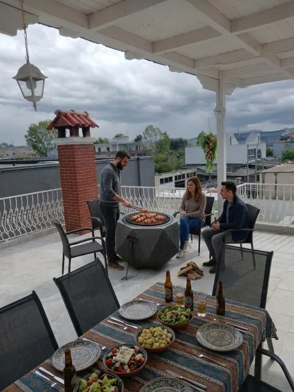 img_id_1694823.webp