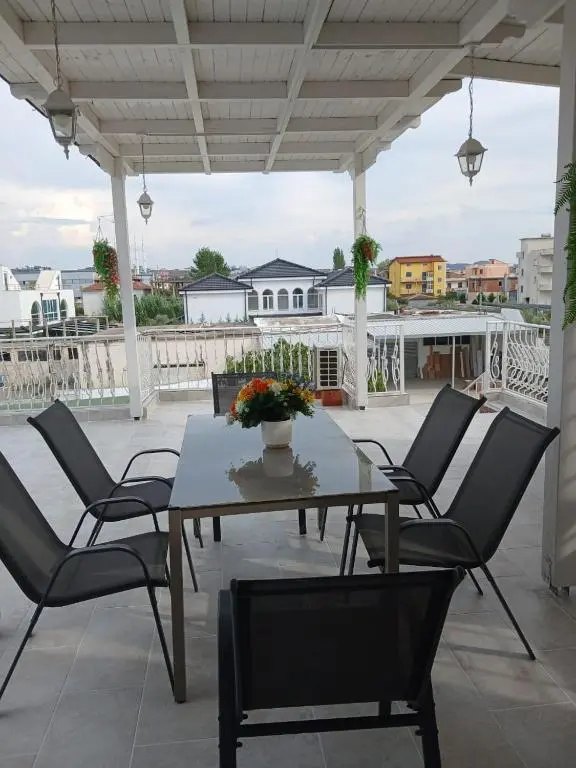 img_id_1694832.webp