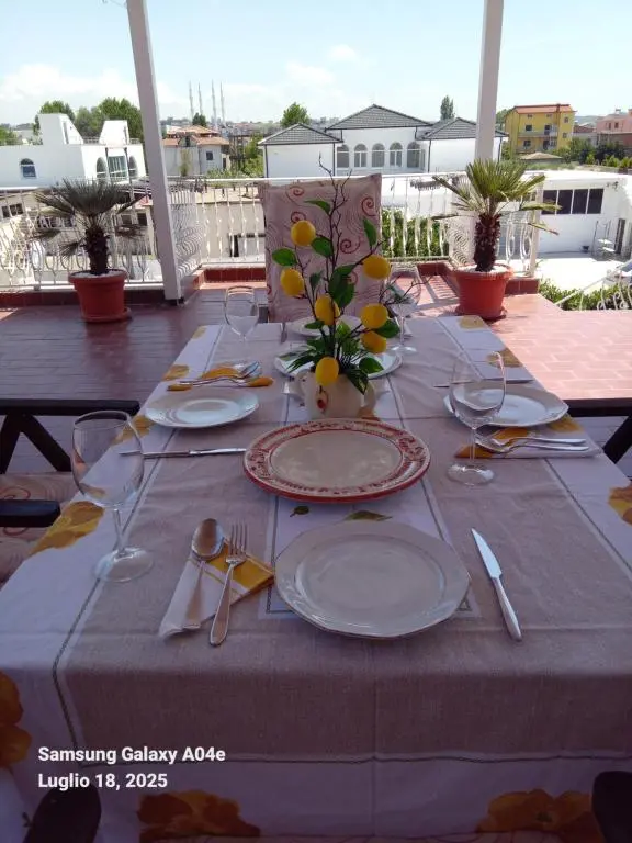 img_id_1694843.webp