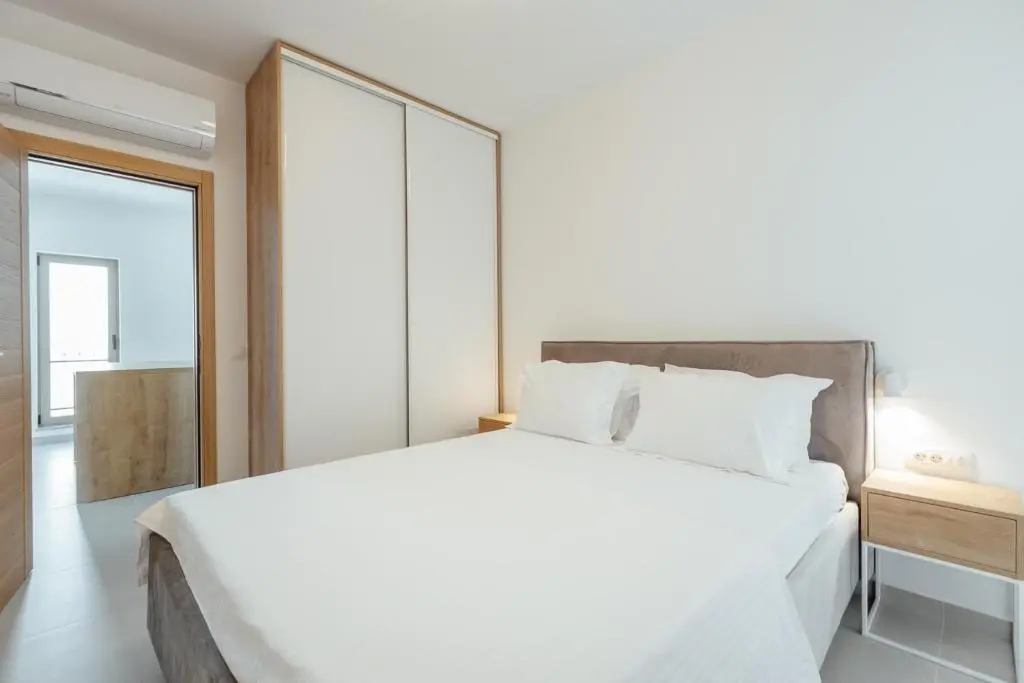 img_id_2363892.webp