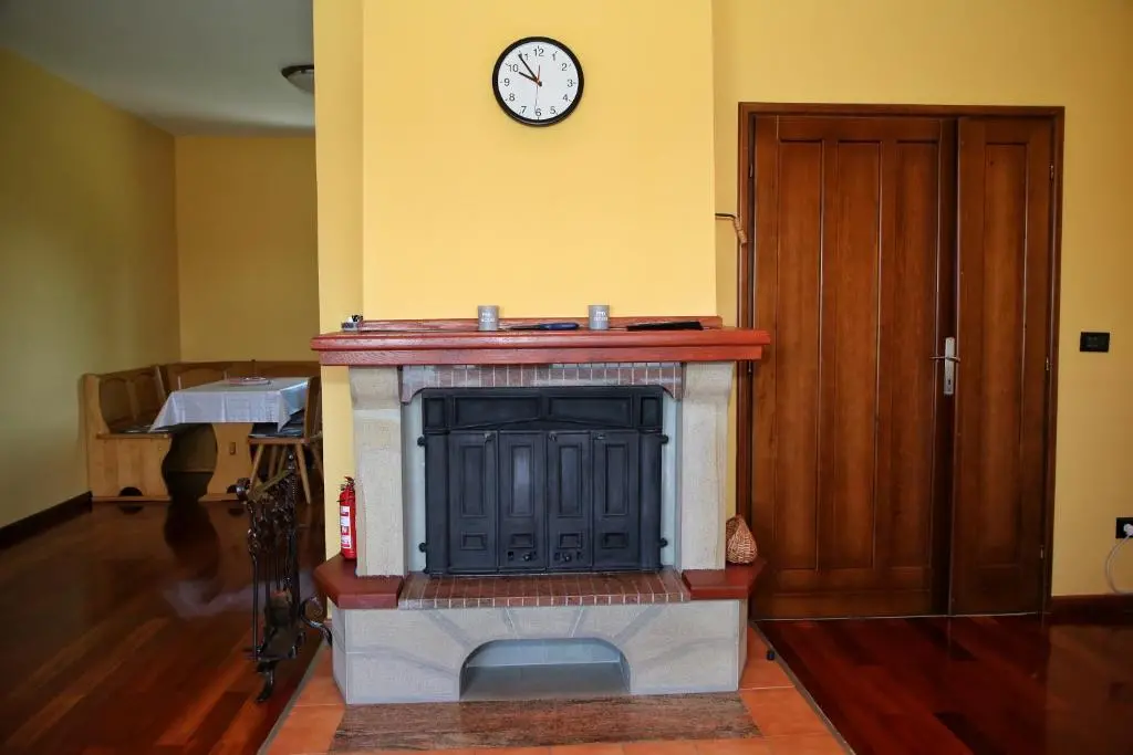 img_id_2357999.webp