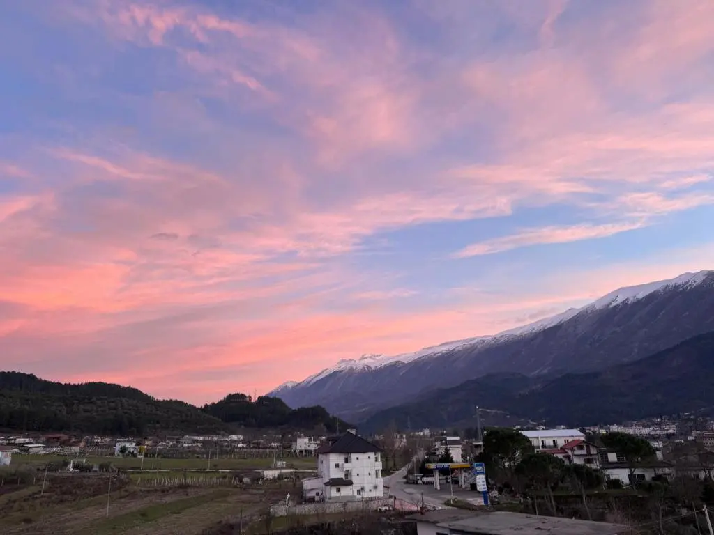 img_id_1010957.webp