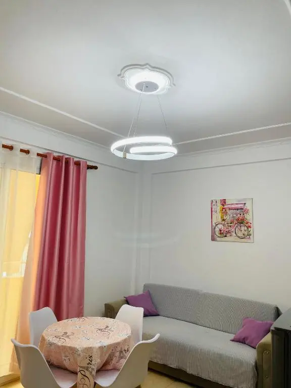 img_id_1721728.webp