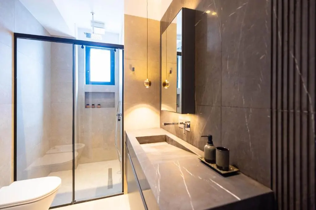 img_id_1700569.webp