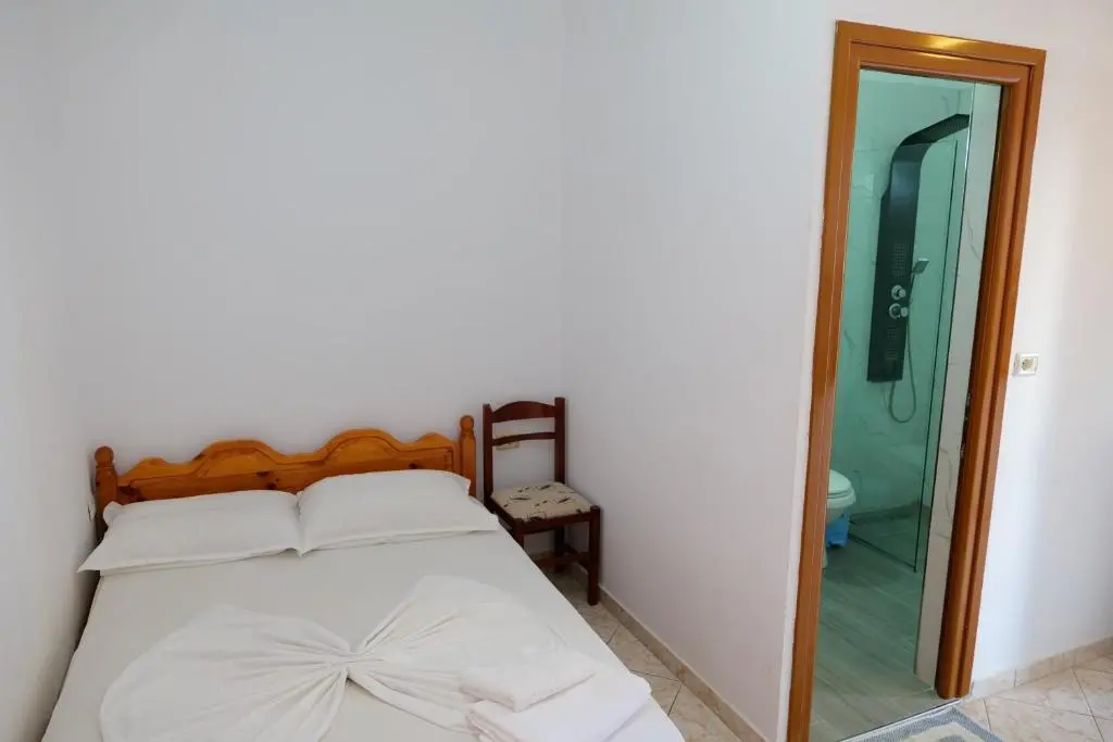 img_id_1221624.webp