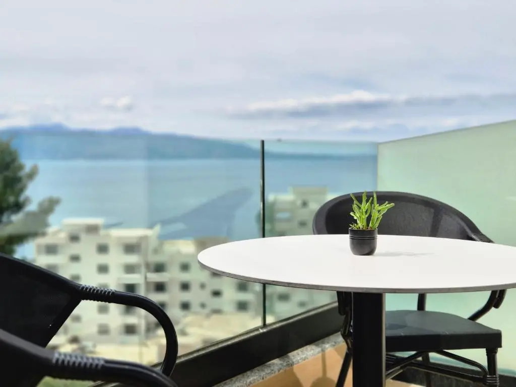 img_id_1161385.webp