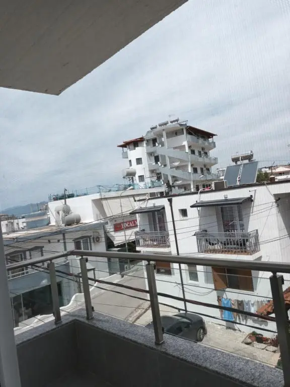 img_id_1205394.webp
