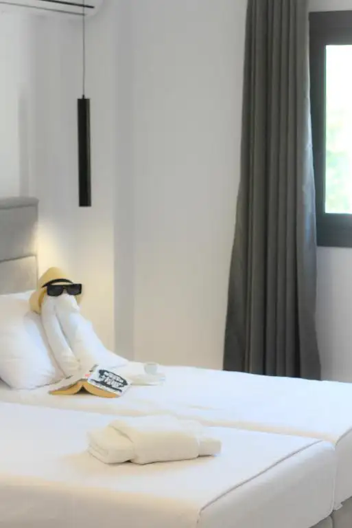 Triple Room image 21